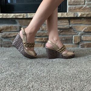 BKE sole wedges 7 1/2